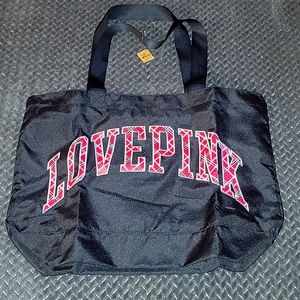 Pink weekend bag